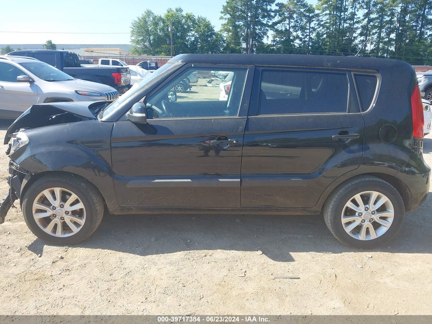 2013 Kia Soul +/!/Sport VIN: KNDJT2A60D758650 Lot: 39717384