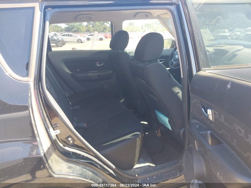 2013 Kia Soul +/!/Sport VIN: KNDJT2A60D758650 Lot: 39717384