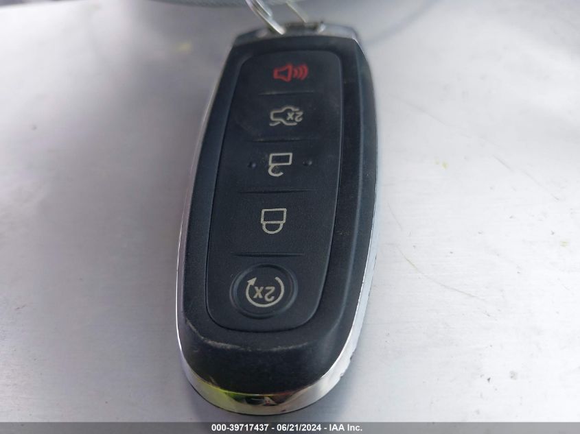 2015 Ford Focus Titanium VIN: 1FADP3J26FL345285 Lot: 39717437