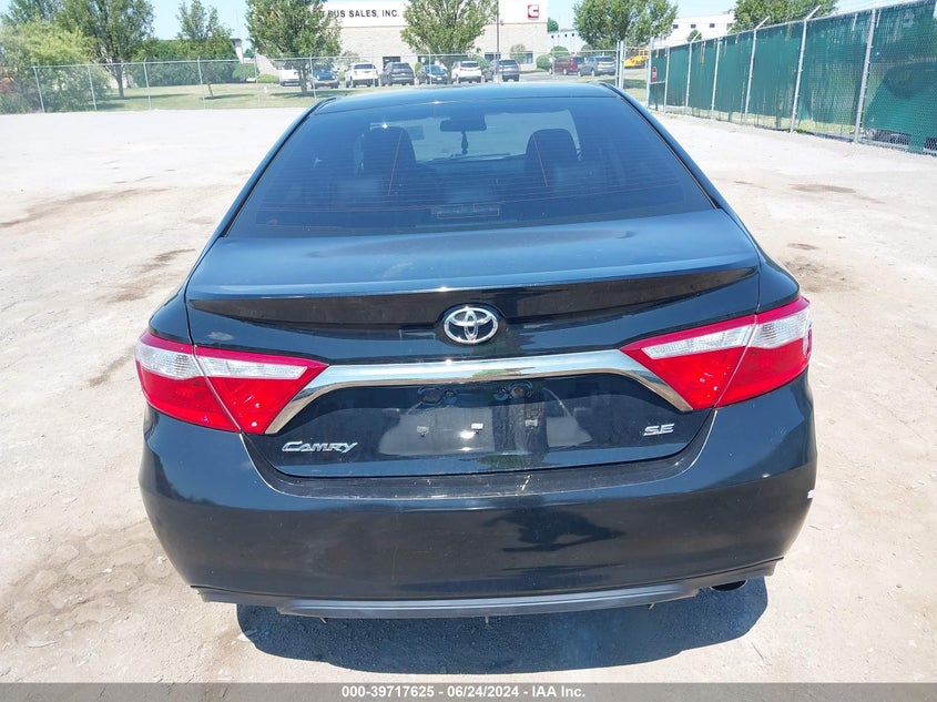 2016 Toyota Camry Se VIN: 4T1BF1FKXGU588168 Lot: 39717625
