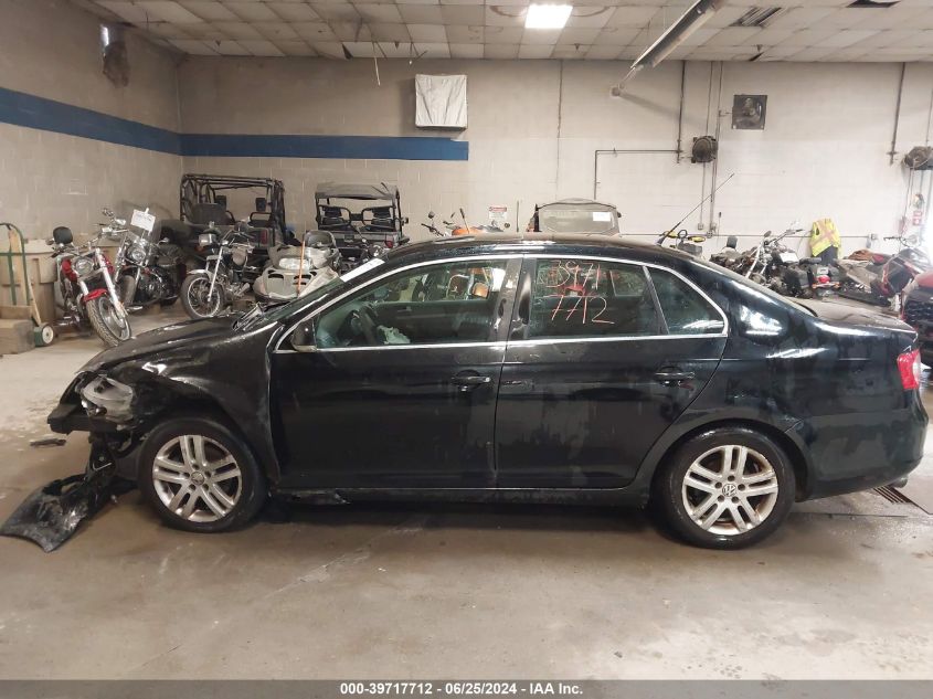 2007 Volkswagen Jetta Wolfsburg Edition VIN: 3VWEF71K97M132692 Lot: 39717712