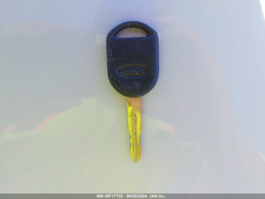 2002 Ford Explorer Sport Trac VIN: 1FMZU77E22UC06661 Lot: 39717725