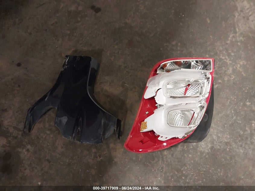 2019 CHEVROLET TRAX LT - 3GNCJPSB9KL208361