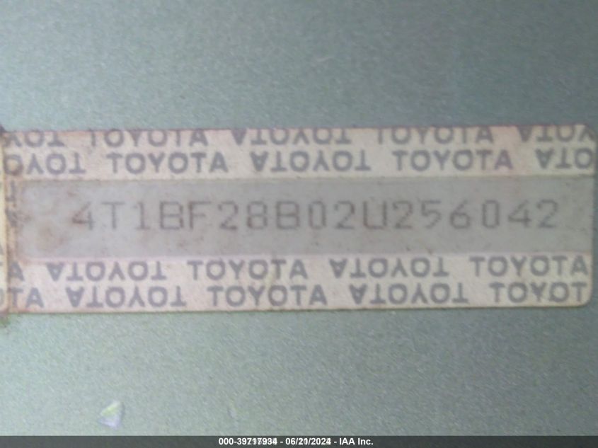 2002 Toyota Avalon VIN: 4T1BF28802U256042 Lot: 39717934