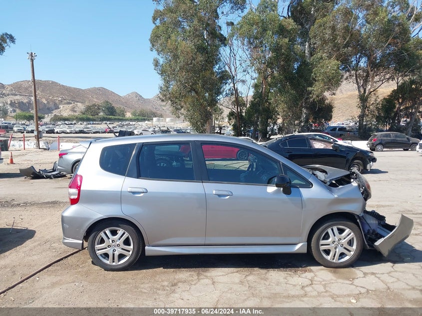 2007 Honda Fit Sport VIN: JHMGD38697S805876 Lot: 39717935