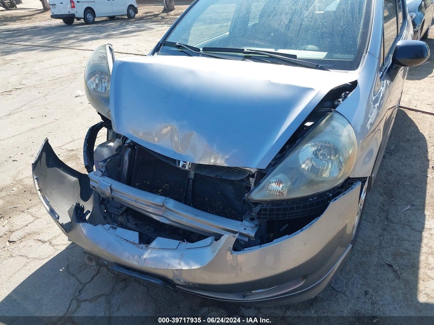 2007 Honda Fit Sport VIN: JHMGD38697S805876 Lot: 39717935