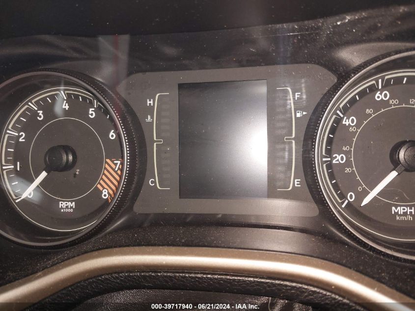 2014 Jeep Cherokee Latitude VIN: 1C4PJLCS2EW279675 Lot: 39717940