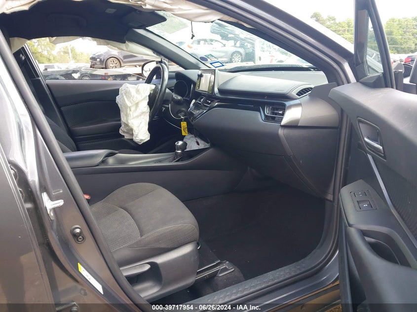 2018 Toyota C-Hr Xle VIN: NMTKHMBX2JR030181 Lot: 39717954