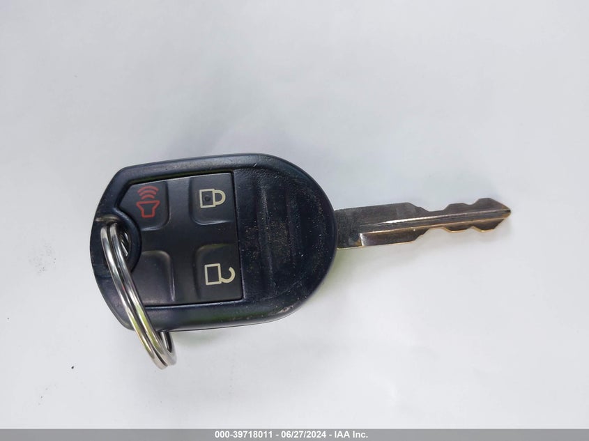 2012 Ford F-250 Xlt VIN: 1FT7X2B65CEA27225 Lot: 39718011