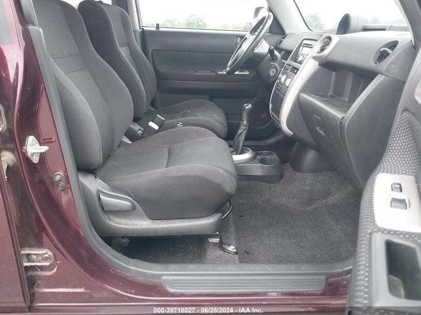 2005 Scion Xb Xb VIN: JTLKT334850195700 Lot: 39718027