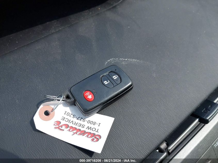 2013 Toyota Prius Three VIN: JTDKN3DU4D5685766 Lot: 39718208