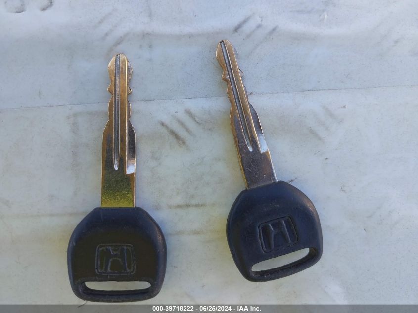 1995 Honda Accord Ex VIN: JHMCD5563SC053206 Lot: 39718222