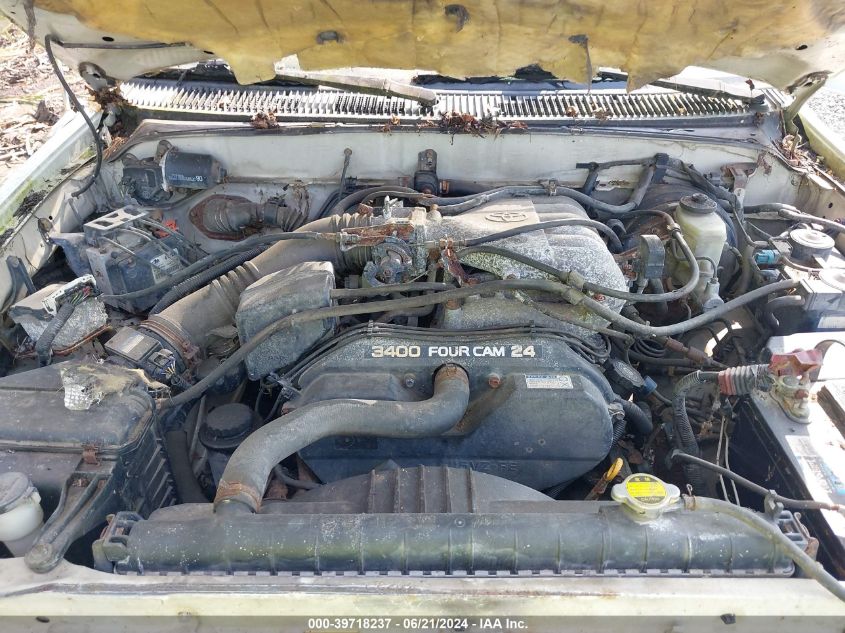 1998 Toyota Tacoma Limited V6 VIN: 4TAWN74N3WZ132678 Lot: 39718237