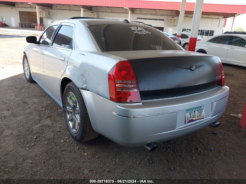 2005 Chrysler 300C Srt8 VIN: 2C3AA73W45H627513 Lot: 39718375