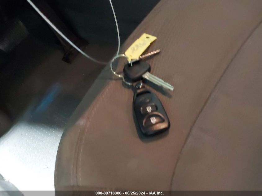 2011 Kia Sportage Lx VIN: KNDPB3A2XB7078984 Lot: 39718386