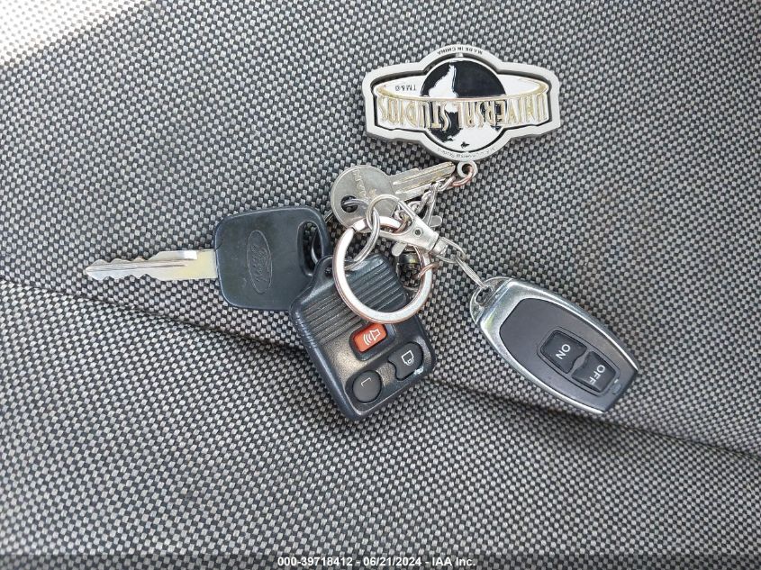 2000 Ford Ranger Xl/Xlt VIN: 1FTYR14V3YPB37392 Lot: 39718412