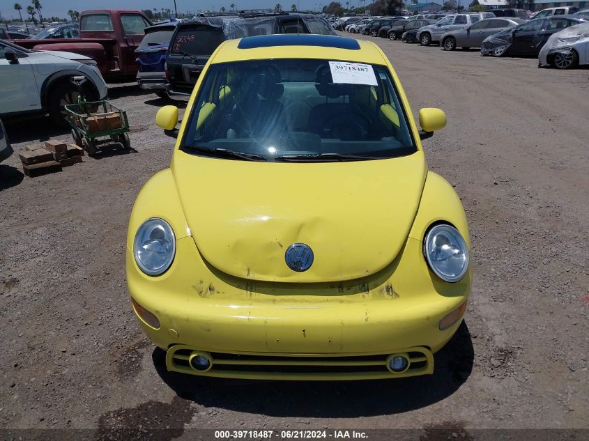 3VWDD21C6YM459520 2000 Volkswagen New Beetle Glx