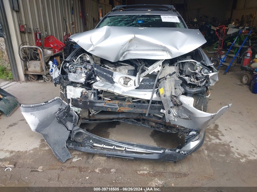 2014 TOYOTA RAV4 XLE - JTMRFREVXED064674