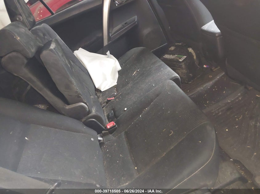 2014 TOYOTA RAV4 XLE - JTMRFREVXED064674