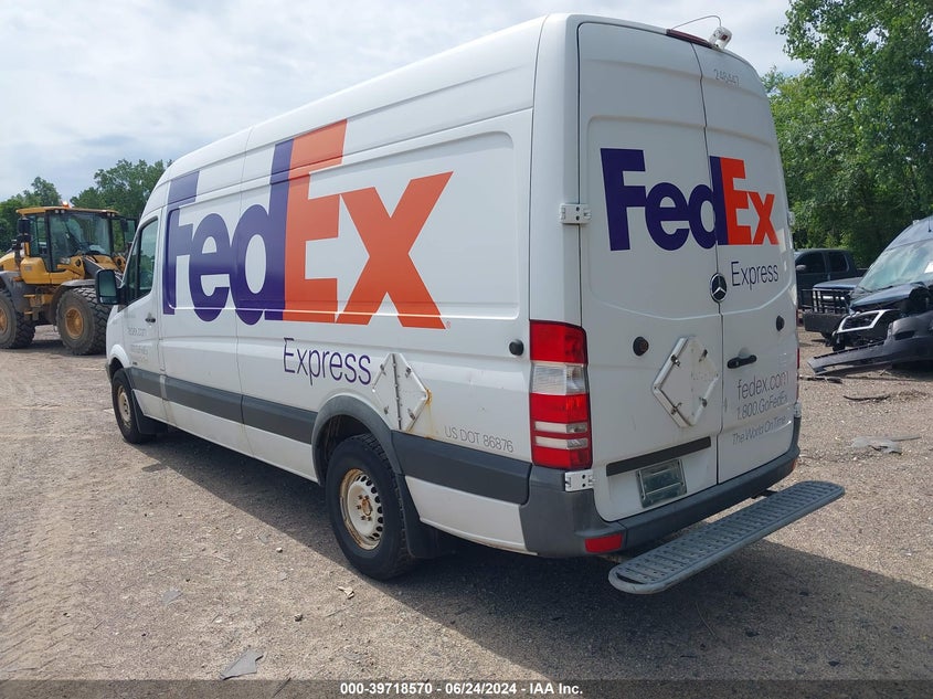 2011 Mercedes-Benz Sprinter 2500 High Roof VIN: WD3PE8CB4B5607112 Lot: 39718570