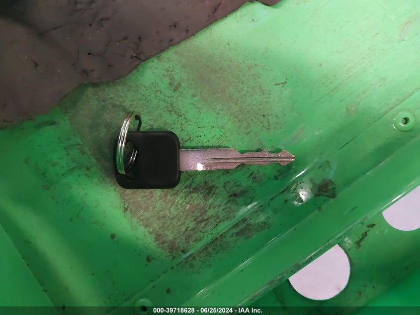 2001 Ford F250 Super Duty VIN: 1FTNX21S41EC53310 Lot: 39718628