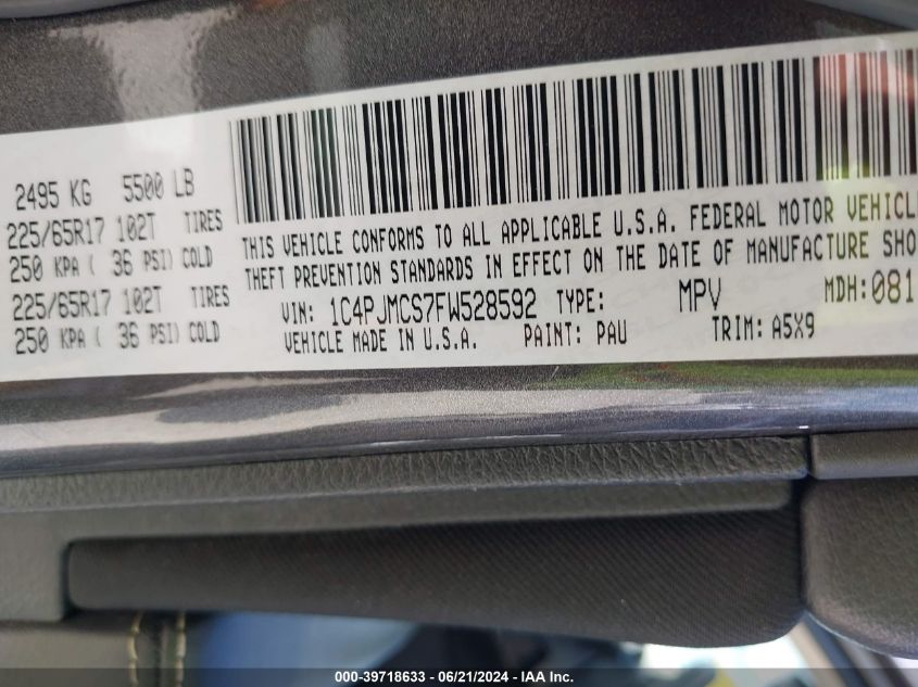 2015 Jeep Cherokee Latitude VIN: 1C4PJMCS7FW528592 Lot: 39718633