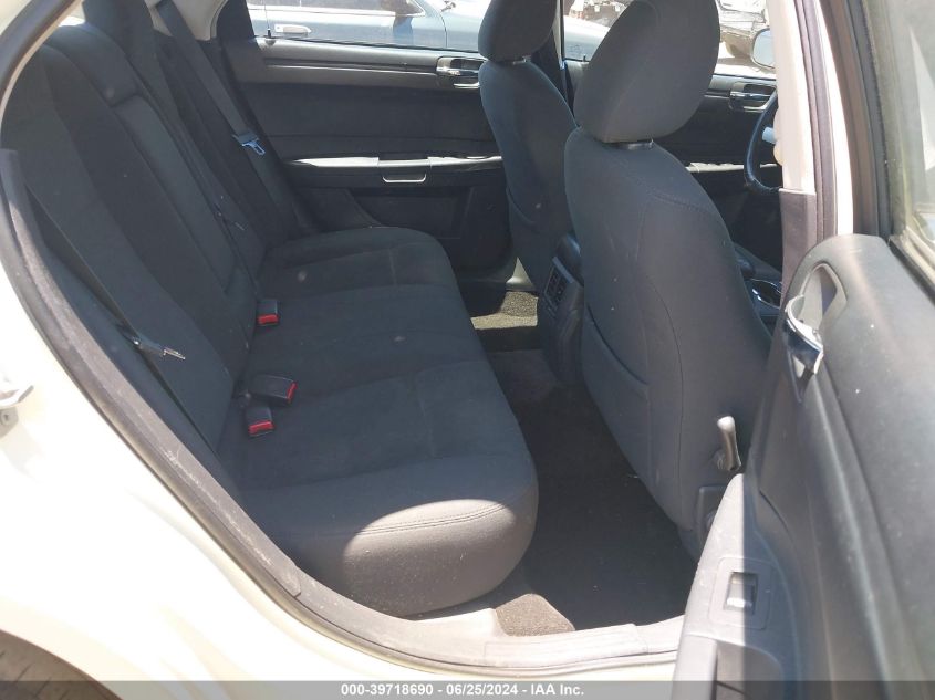 2008 Chrysler 300 Lx VIN: 2C3KA43R98H141698 Lot: 39718690