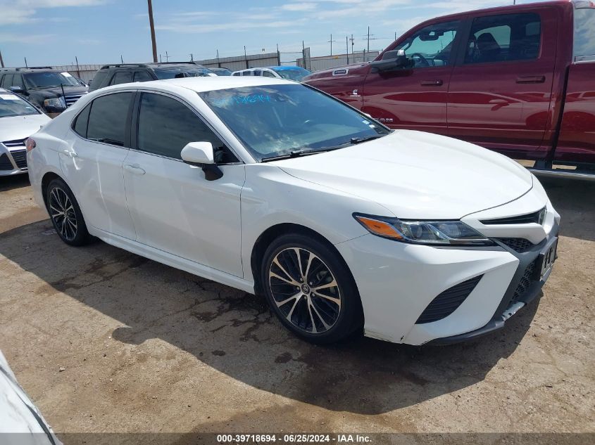 4T1B11HK0KU195607 2019 TOYOTA CAMRY - Image 1