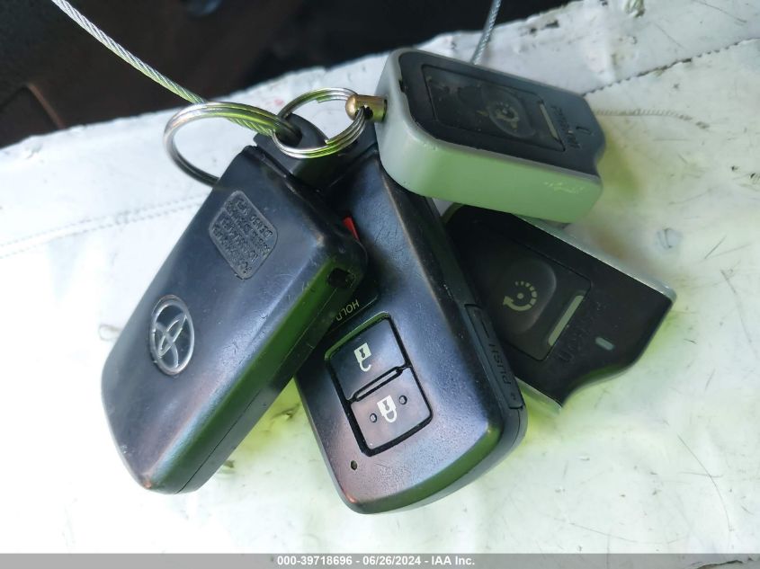 2015 Toyota Highlander Xle V6 VIN: 5TDJKRFH5FS092809 Lot: 39718696