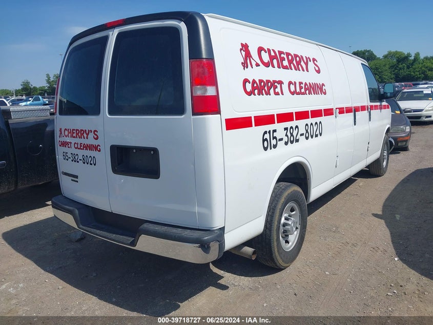 2017 CHEVROLET EXPRESS 3500 WORK VAN - 1GBZGHCG5H1100034