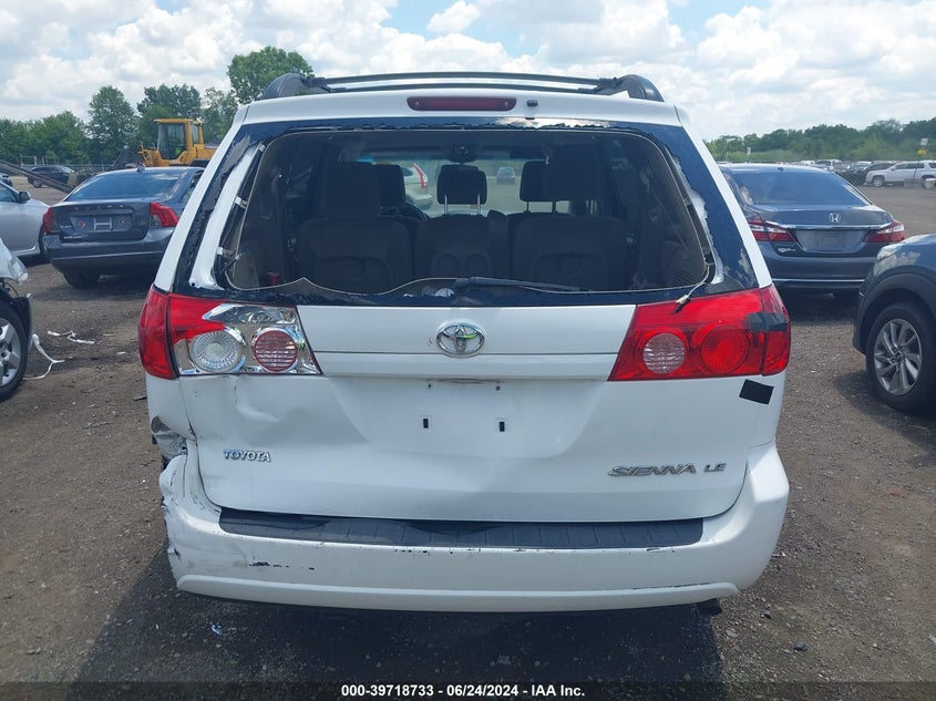 2010 Toyota Sienna Le VIN: 5TDKK4CC1AS312391 Lot: 39718733