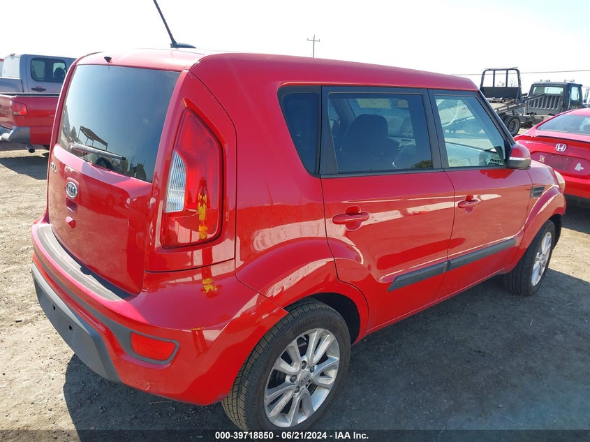 2012 Kia Soul + VIN: KNDJT2A68C7429070 Lot: 39718850