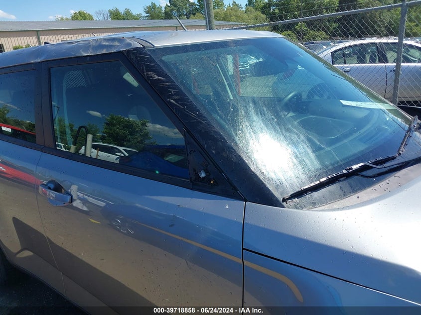 2024 Kia Soul Lx VIN: KNDJ23AU8R7914244 Lot: 39718858