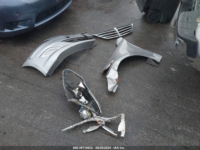 2013 HYUNDAI GENESIS 3.8L - KMHGC4DD7DU246354