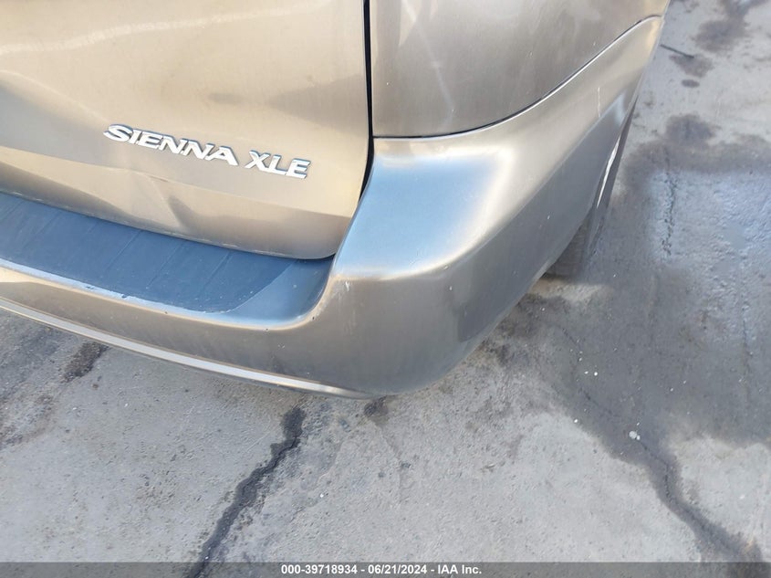 2004 Toyota Sienna Xle VIN: 5TDZA22C54S079191 Lot: 39718934