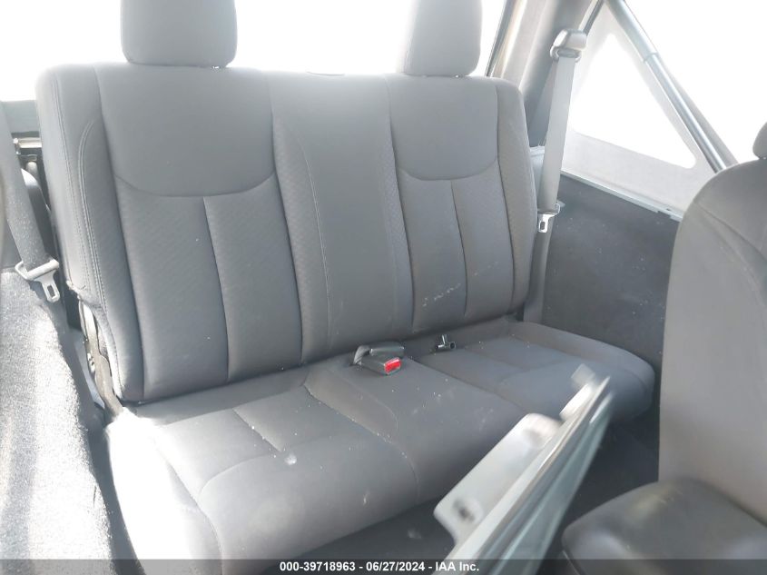 2015 Jeep Wrangler Sport VIN: 1C4AJWAG9FL710988 Lot: 39718963