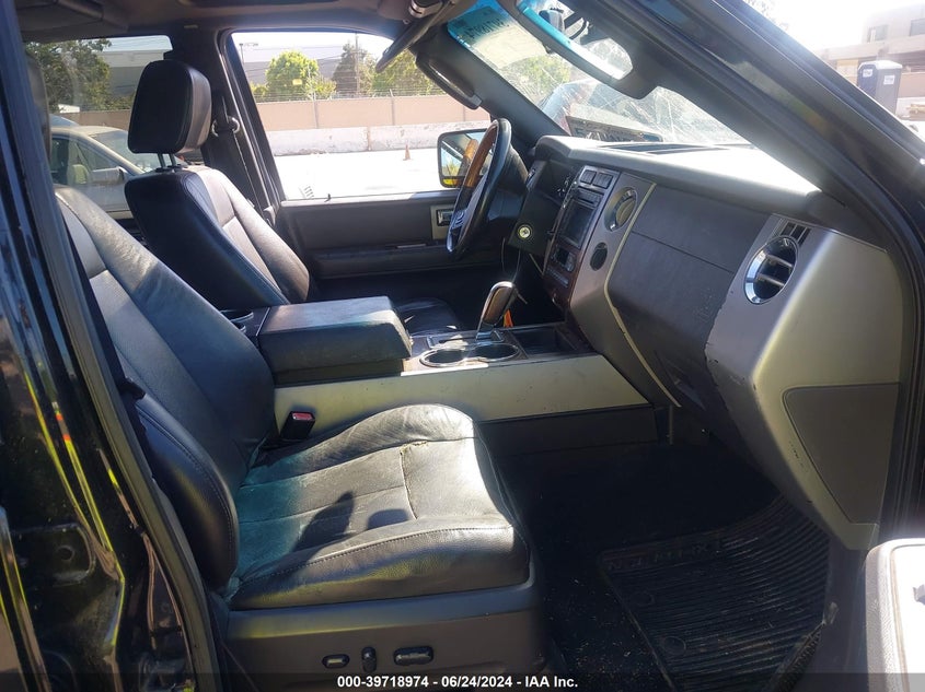 2007 Ford Expedition Limited VIN: 1FMFU19537LA53198 Lot: 39718974