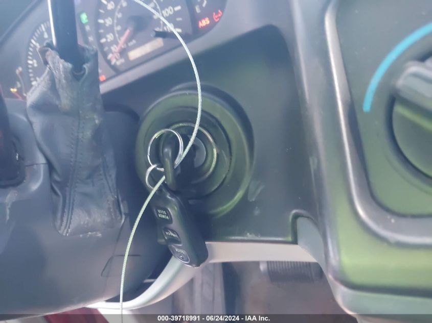 2000 Toyota Sienna Xle VIN: 4T3ZF13C7YU286826 Lot: 39718991