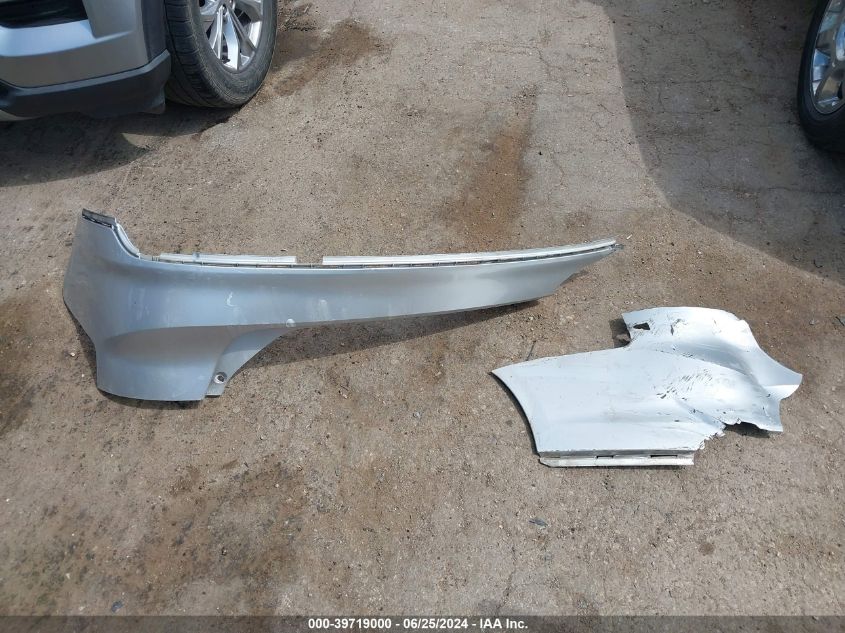 2012 Ford Focus Se VIN: 1FAHP3F28CL211805 Lot: 39719000