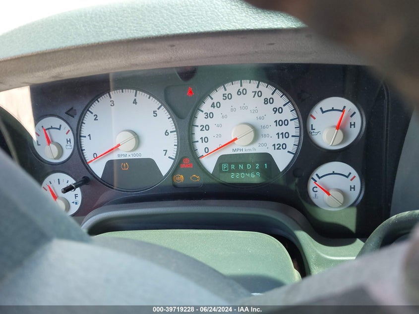 2008 Dodge Ram 1500 Slt VIN: 1D7HU18208S506775 Lot: 39719228