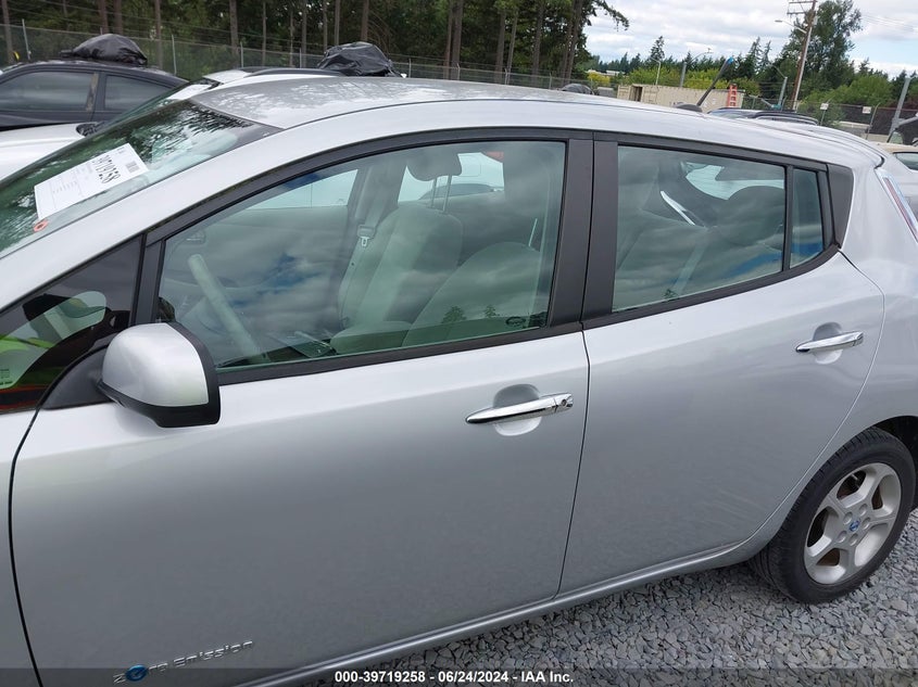 2013 Nissan Leaf Sv VIN: 1N4AZ0CP4DC406165 Lot: 39719258