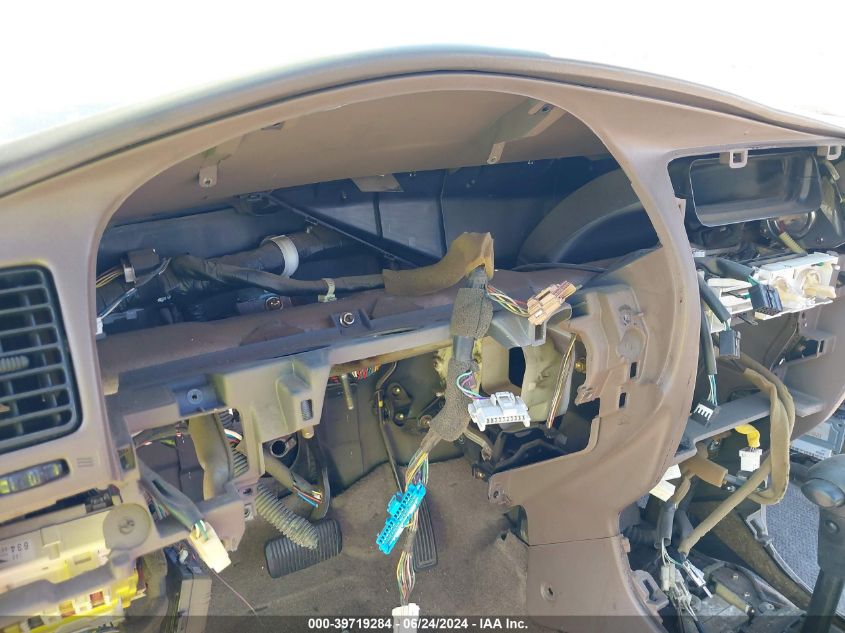 JT3GN87R7W0078775 1998 Toyota 4Runner Sr5 V6 Limited