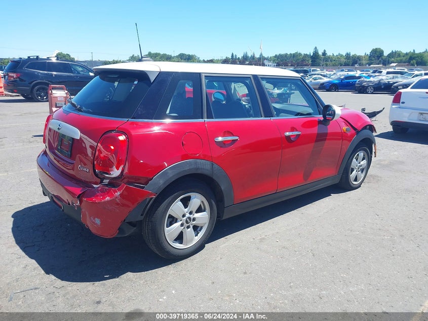 2015 Mini Hardtop Cooper VIN: WMWXS5C51FT828897 Lot: 39719365