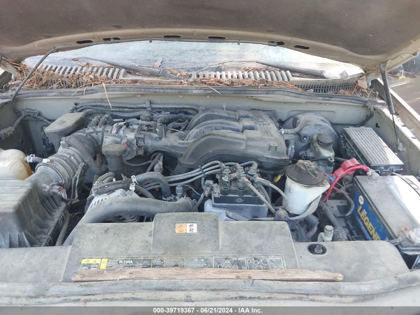 2004 Ford Explorer Xls VIN: 1FMZU62KX4UA24281 Lot: 39719367