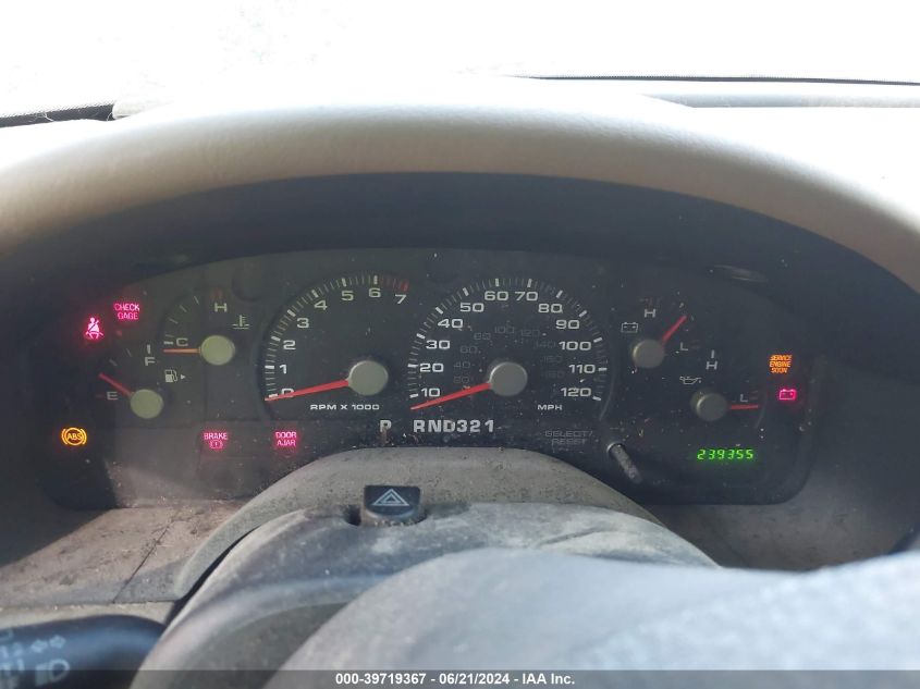 2004 Ford Explorer Xls VIN: 1FMZU62KX4UA24281 Lot: 39719367