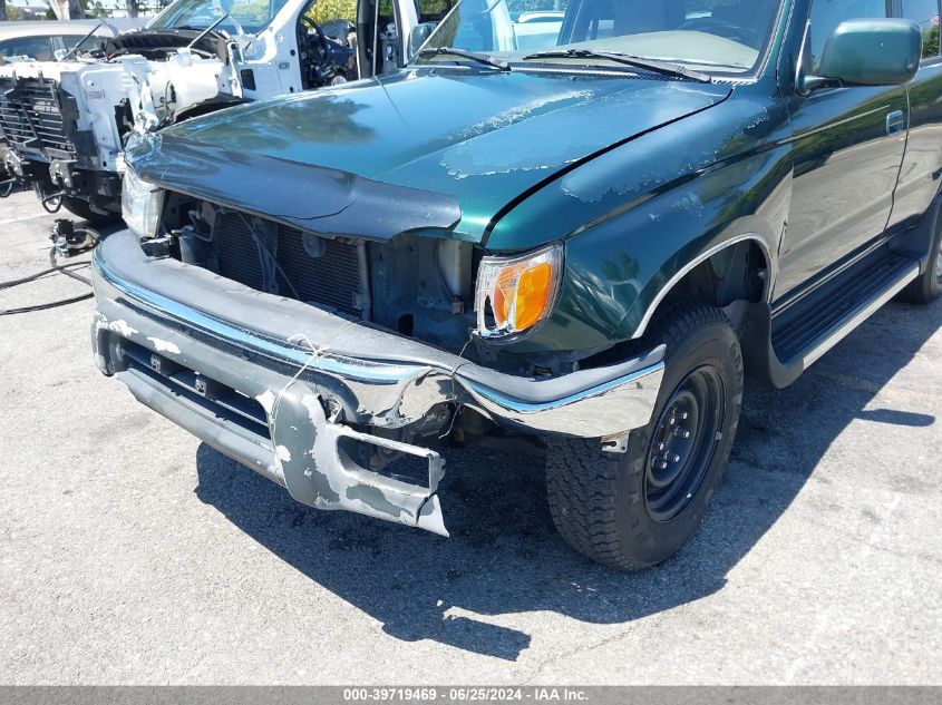 1999 Toyota 4Runner Sr5 V6 VIN: JT3GN86R0X0104202 Lot: 39719469