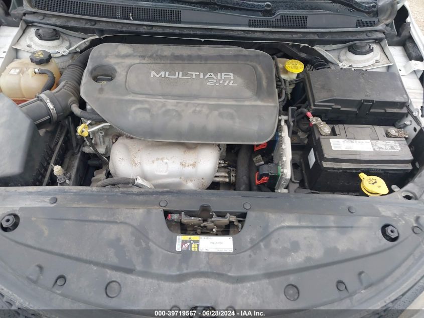 2015 Chrysler 200 C VIN: 1C3CCCCB1FN576361 Lot: 39719567