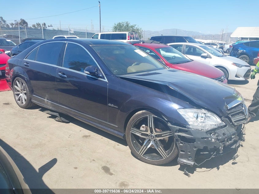 2008 Mercedes-Benz S 550 4Matic VIN: WDDNG86X18A212423 Lot: 39719636
