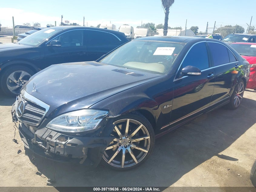 2008 Mercedes-Benz S 550 4Matic VIN: WDDNG86X18A212423 Lot: 39719636