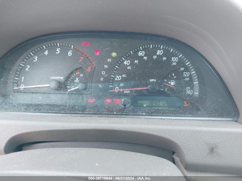 2004 Toyota Camry Le VIN: 4T1BE32K84U906725 Lot: 39719644